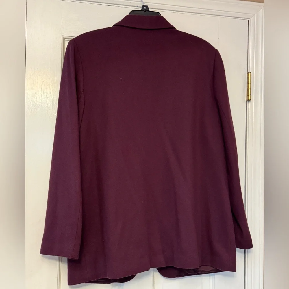 Sag Harbor Deep Wine Blazer 100% Wool - Picture 2 of 5